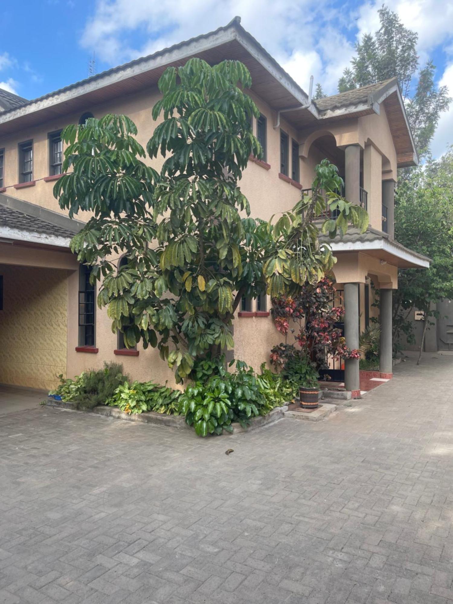 Palm Nest - Near Jkia Hotel Syokimau Exterior photo